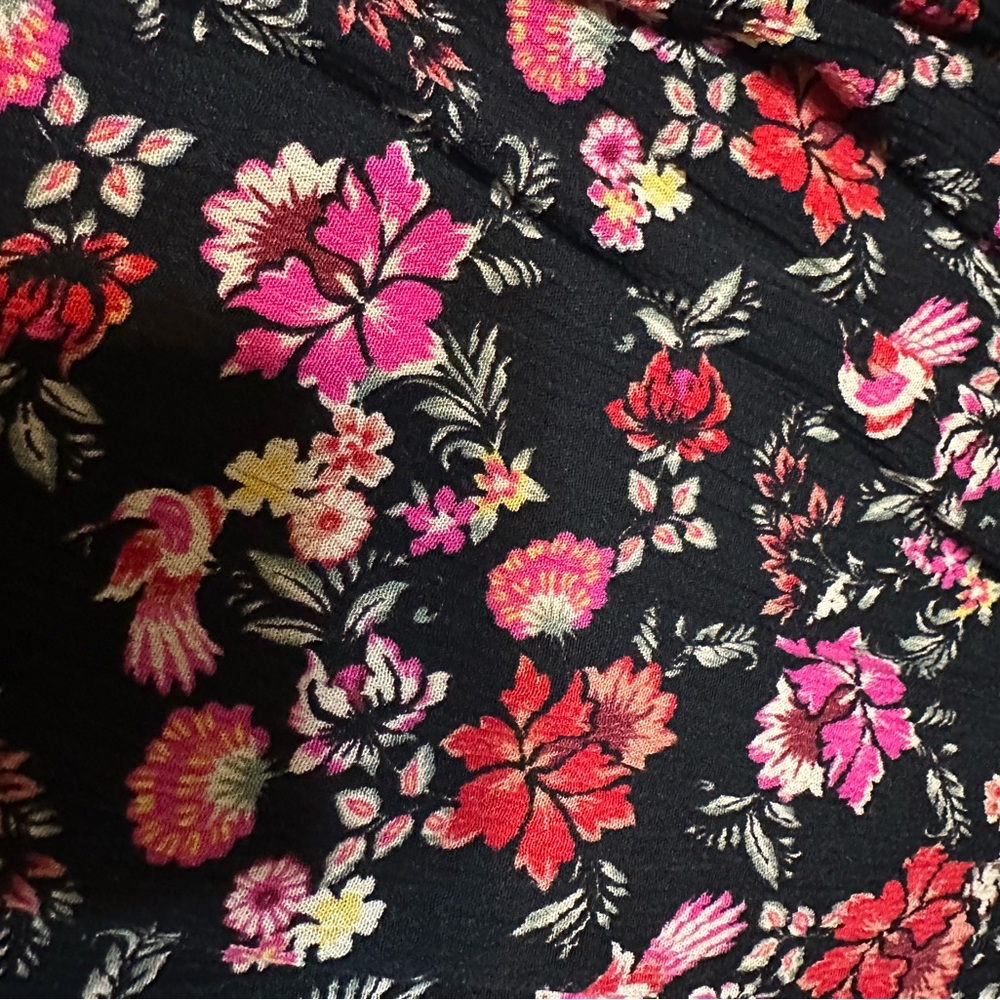 Beautiful everyday blouse - Picture 2 of 7
